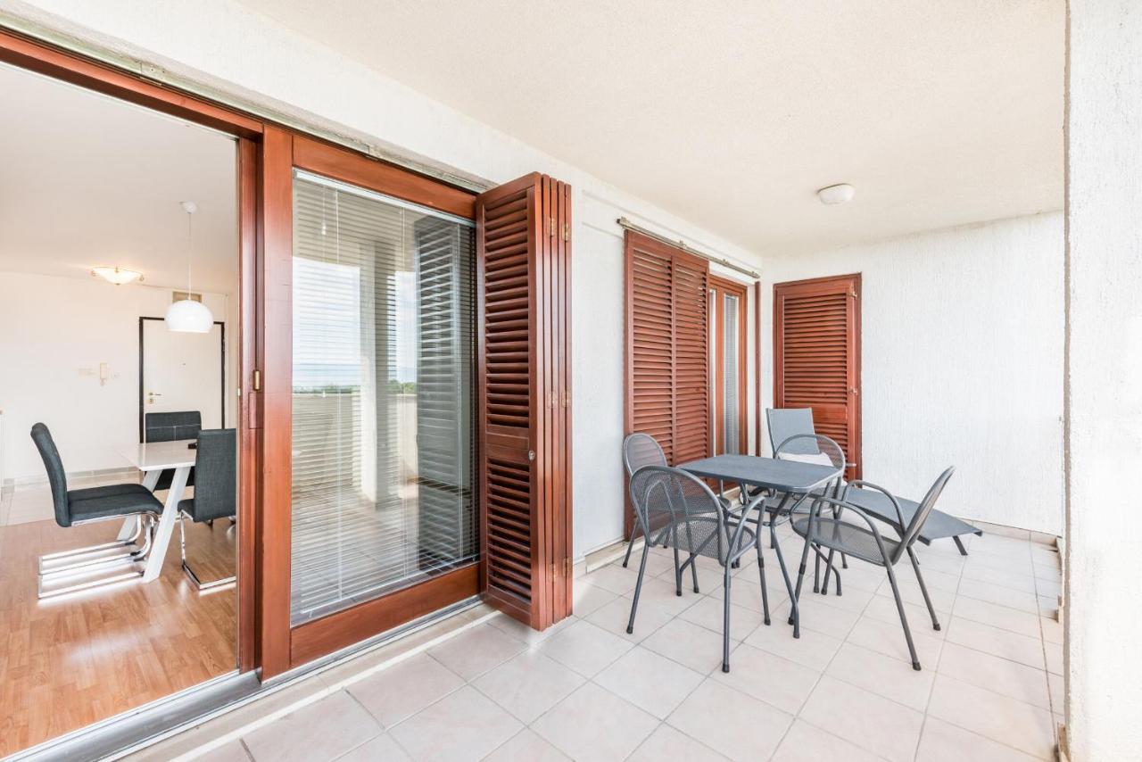 Apartments Mrs Brightside Split Exterior foto